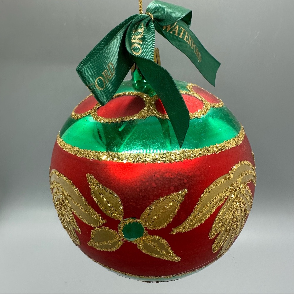 Waterford Crystal Holiday Heirlooms Ashling Christmas Ball with Box